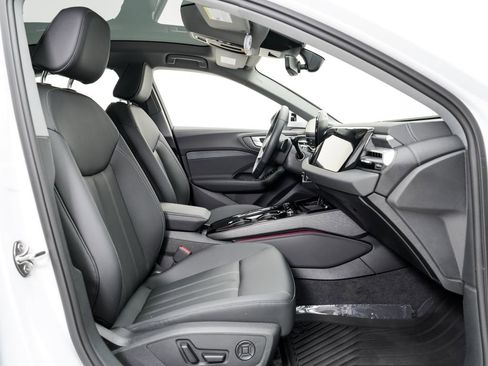 Certified 2025 Audi A5 2.0T Premium w/ Convenience Package AWD/4WD image 19