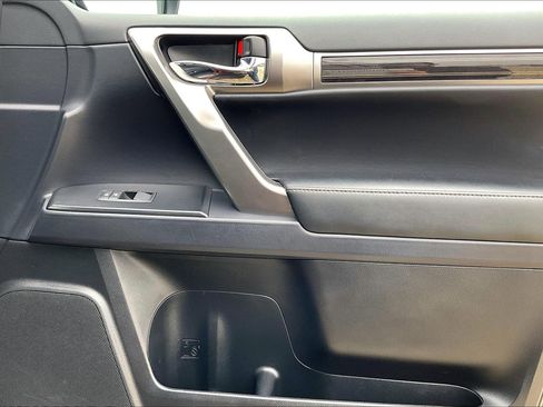 Used 2022 Lexus GX 460 Premium image 21