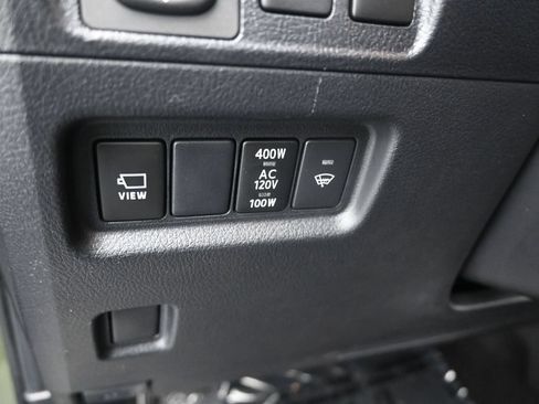 Used 2022 Toyota 4Runner TRD Off-Road Premium AWD/4WD image 22