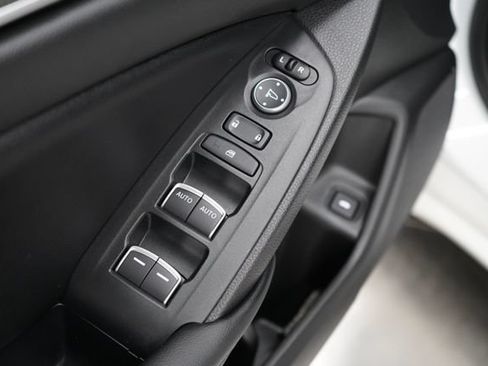 Used 2022 Honda Accord Sport image 11