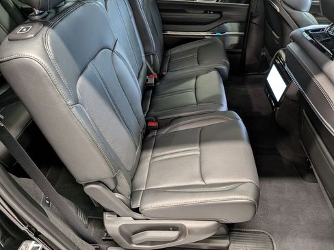 New 2026 Jeep Grand Wagoneer Summit w/ Premium Group III AWD/4WD image 30