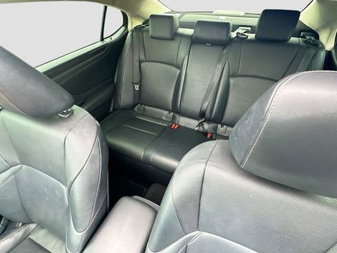 Used 2019 Lexus ES 300h w/ Premium Package image 22