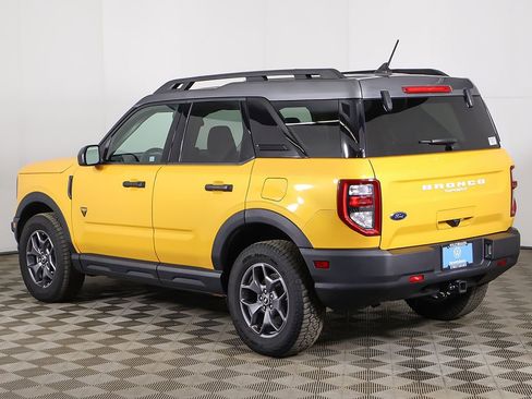 Used 2023 Ford Bronco Sport Badlands image 7