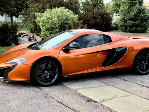 Used 2015 McLaren 650S Spider RWD image 7