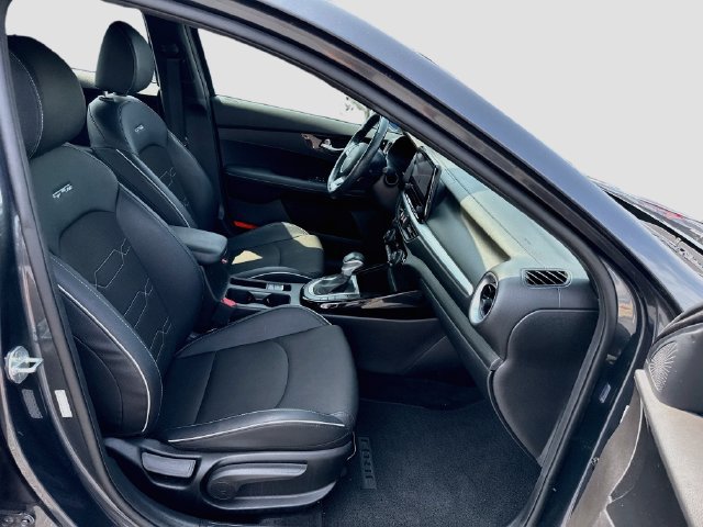 Used 2023 Kia Forte GT-Line w/ GT-Line Technology Package FWD image 26