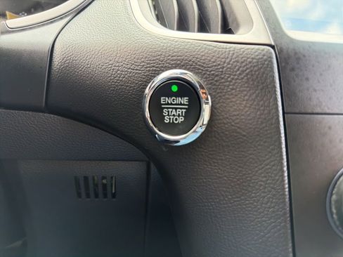 Used 2020 Ford Edge SEL w/ Convenience Package FWD image 13