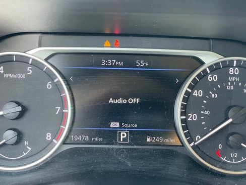 Certified 2023 Nissan Sentra SR w/ SR Premium Package FWD image 18