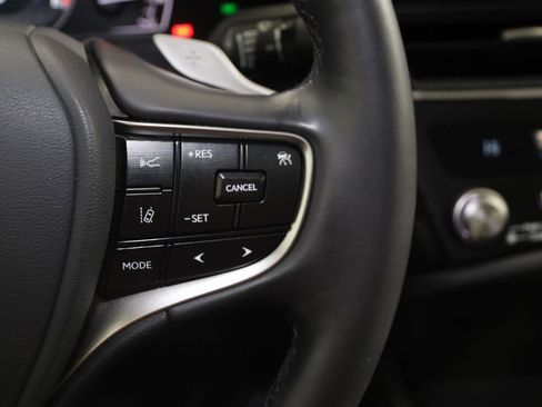 Used 2024 Lexus ES 350 w/ Accessory Package (Z2) image 35