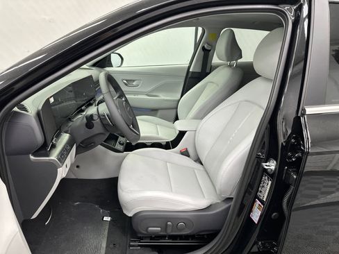 New 2026 Hyundai Kona Limited FWD image 8