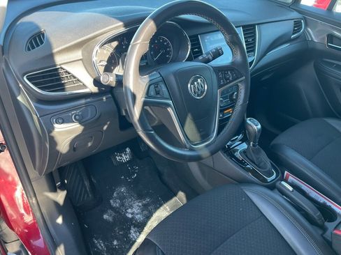 Used 2019 Buick Encore Preferred image 5