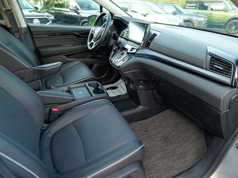 Used 2025 Honda Odyssey Elite image 33