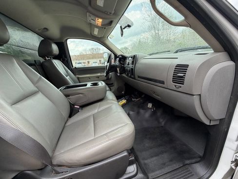 Used 2013 GMC Sierra 3500 W/T w/ Snow Plow Prep Package AWD/4WD image 10