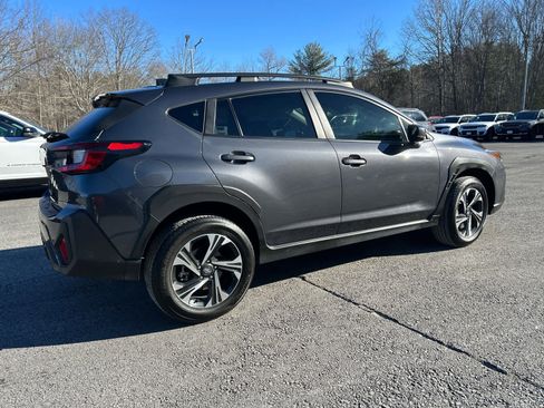 Used 2024 Subaru Crosstrek 2.0i Premium image 6