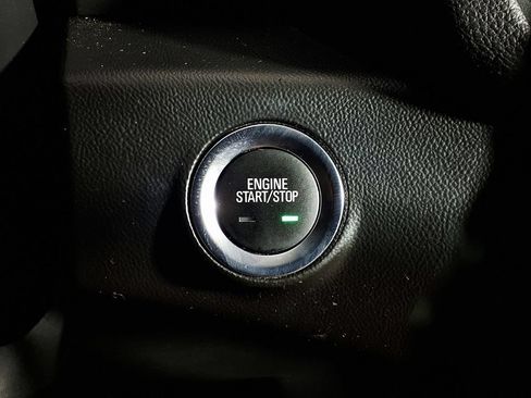 Used 2020 GMC Terrain SLT w/ Preferred Package FWD image 16