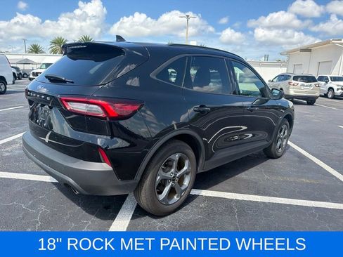 Used 2025 Ford Escape ST-Line FWD image 6