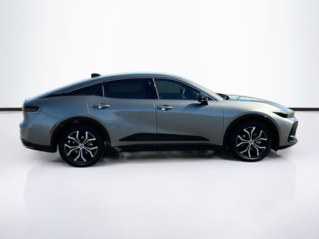 New 2027 Toyota Crown AWD/4WD image 4