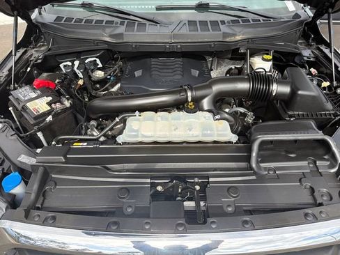 Used 2023 Ford F150 XLT image 12