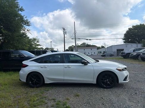 Used 2022 Honda Civic Sport image 4