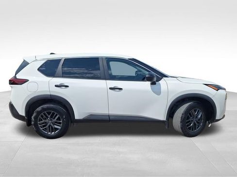Certified 2023 Nissan Rogue S FWD image 9