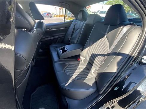 Used 2023 Toyota Camry SE image 26