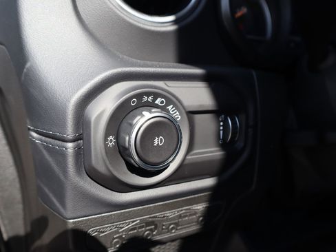 New 2025 Jeep Wrangler Sahara image 15