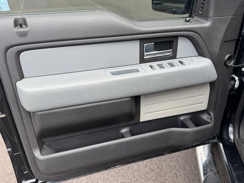 Used 2012 Ford F150 XLT w/ XLT Chrome Pkg AWD/4WD image 13
