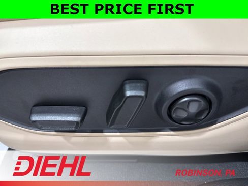 New 2025 Jeep Grand Cherokee Limited image 21