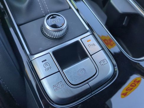 Used 2024 Kia Telluride SX FWD image 32