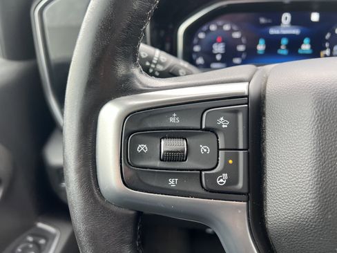 Used 2022 Chevrolet Silverado 1500 LT w/ Safety Package image 19