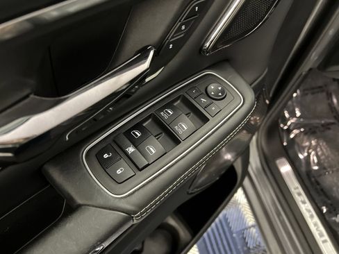 Used 2022 RAM 1500 Limited w/ Night Edition image 15