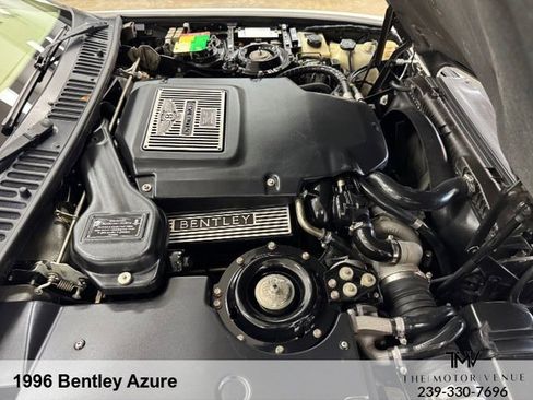 Used 1996 Bentley Azure image 34