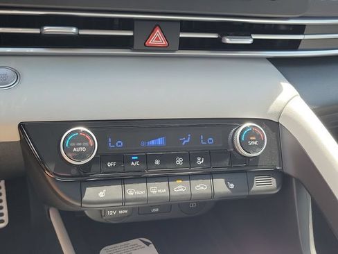 New 2026 Hyundai Elantra SEL Sport FWD image 12