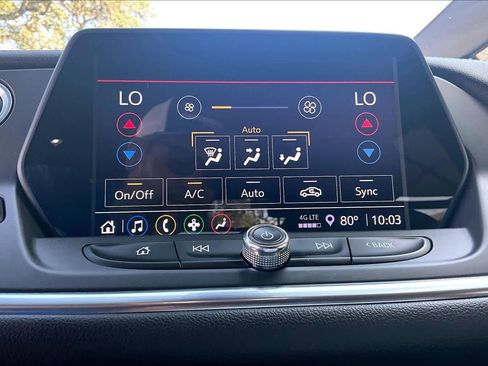 Used 2021 Chevrolet Blazer LT FWD image 36