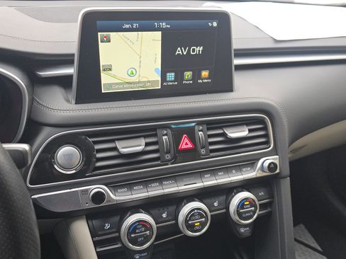 Used 2020 Genesis G70 3.3T image 30