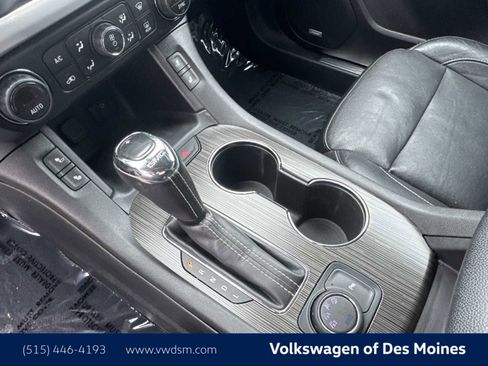 Used 2018 GMC Acadia SLT image 15