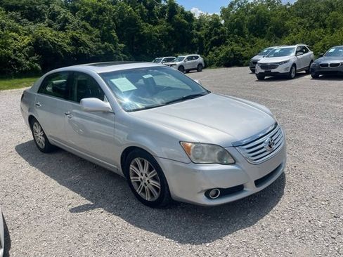 Used 2008 Toyota Avalon Limited FWD image 3