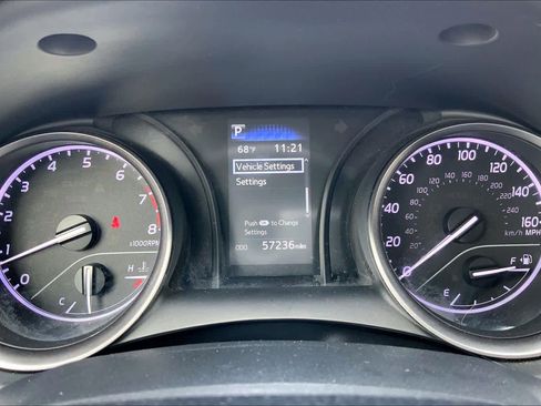 Used 2024 Toyota Camry SE image 47