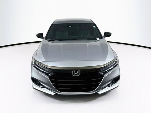 Used 2021 Honda Accord Sport image 2