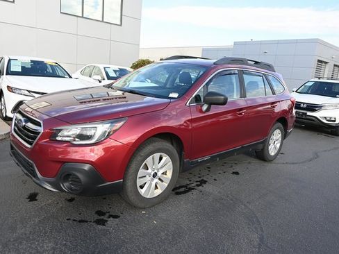 Used 2018 Subaru Outback 2.5i image 4