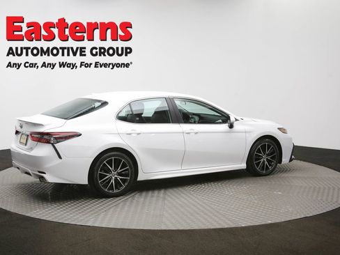 Used 2024 Toyota Camry SE FWD image 41