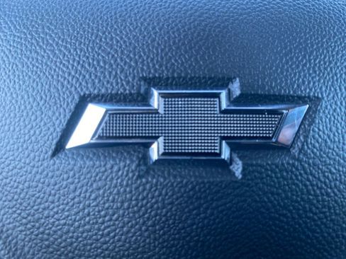 Used 2025 Chevrolet TrailBlazer RS w/ Convenience Package image 11