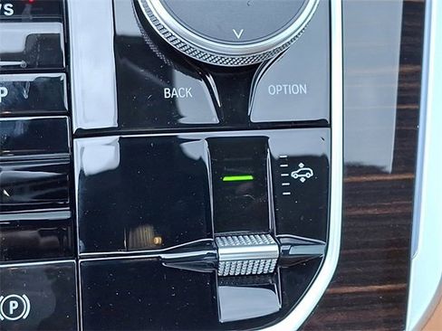 Certified 2026 BMW X5 xDrive50e w/ Premium Package image 18