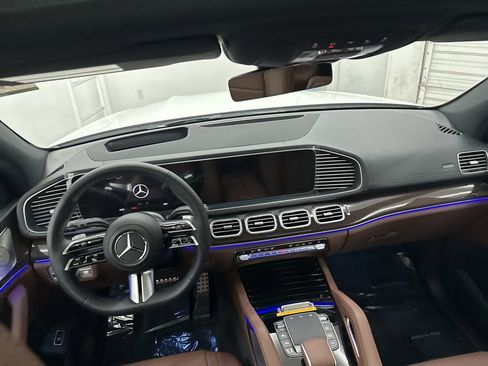Used 2026 Mercedes-Benz GLS 450 4MATIC image 22