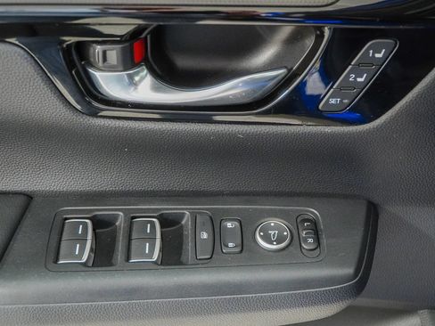 Used 2023 Honda CR-V EX-L image 18