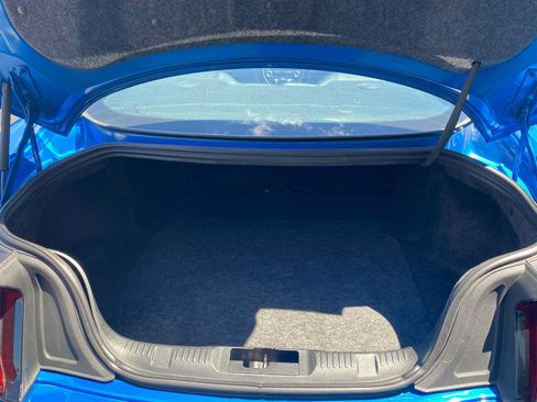 Used 2019 Ford Mustang GT Premium RWD image 30