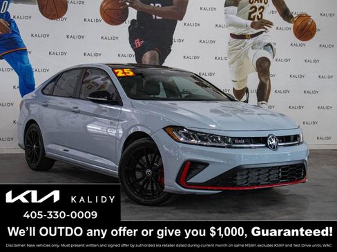 Used 2025 Volkswagen Jetta GLI Autobahn FWD image 1