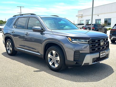 Used 2026 Honda Pilot EX-L image 10