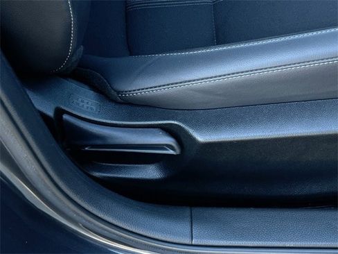 Used 2023 Honda Civic Sport image 28