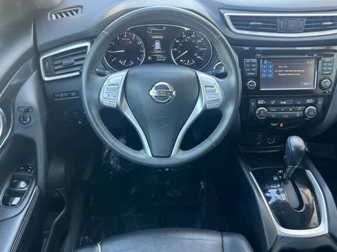 Used 2016 Nissan Rogue SL w/ SL Premium Package image 15