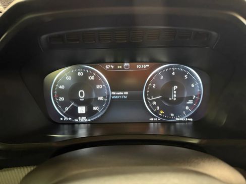 Used 2017 Volvo XC90 T6 R-Design w/ Vision Package image 20